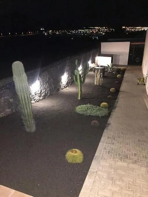 Stunning Views Private 5 Mins To Beach Town Shops Playa Blanca