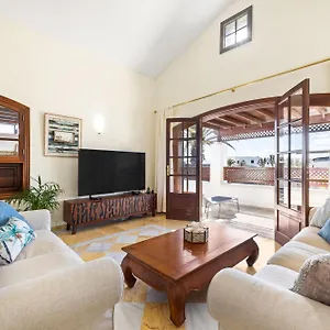  Villa Helen